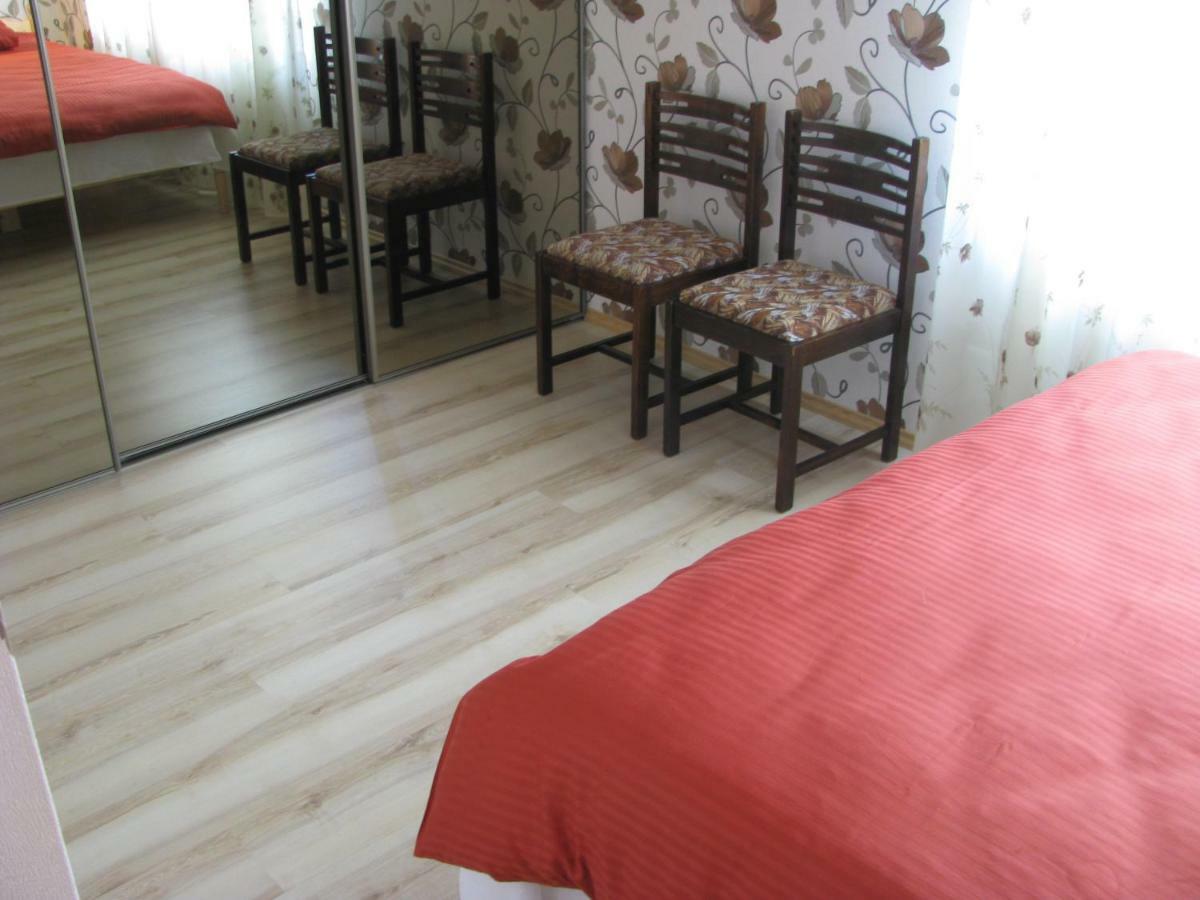 Soliid Apartment Parnu Luaran gambar